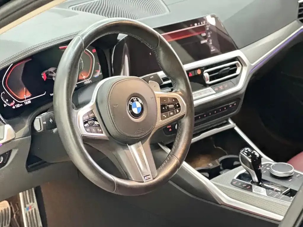 BMW 3 Series 2022 из CN, фото 2