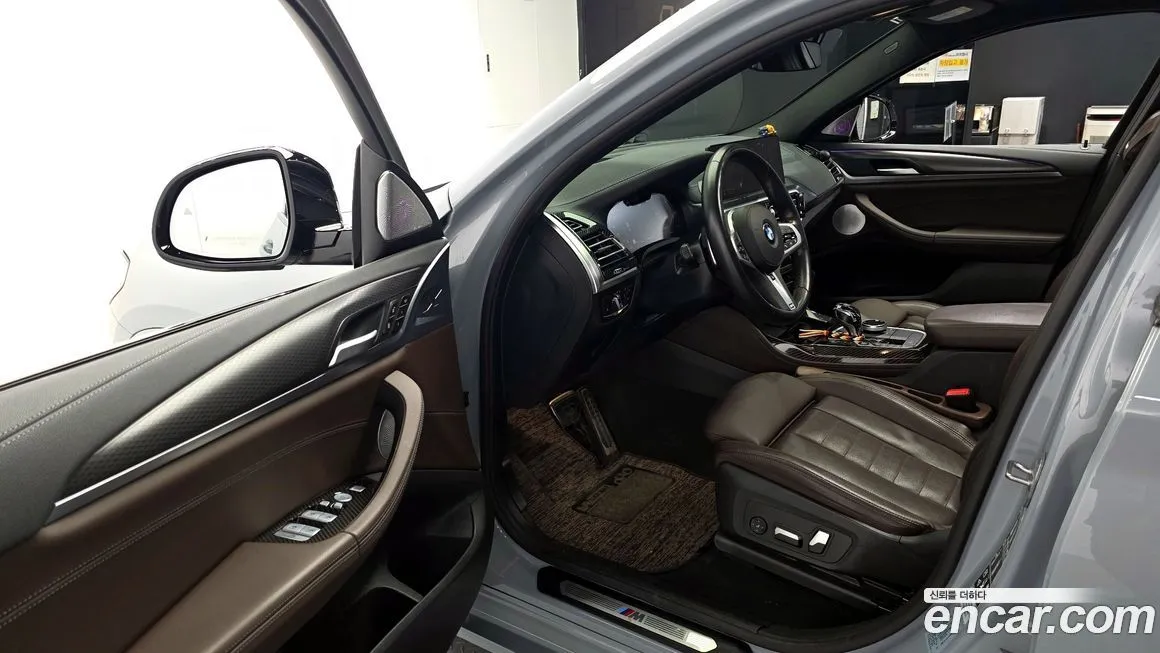 BMW X4 2023 из KR, фото 7