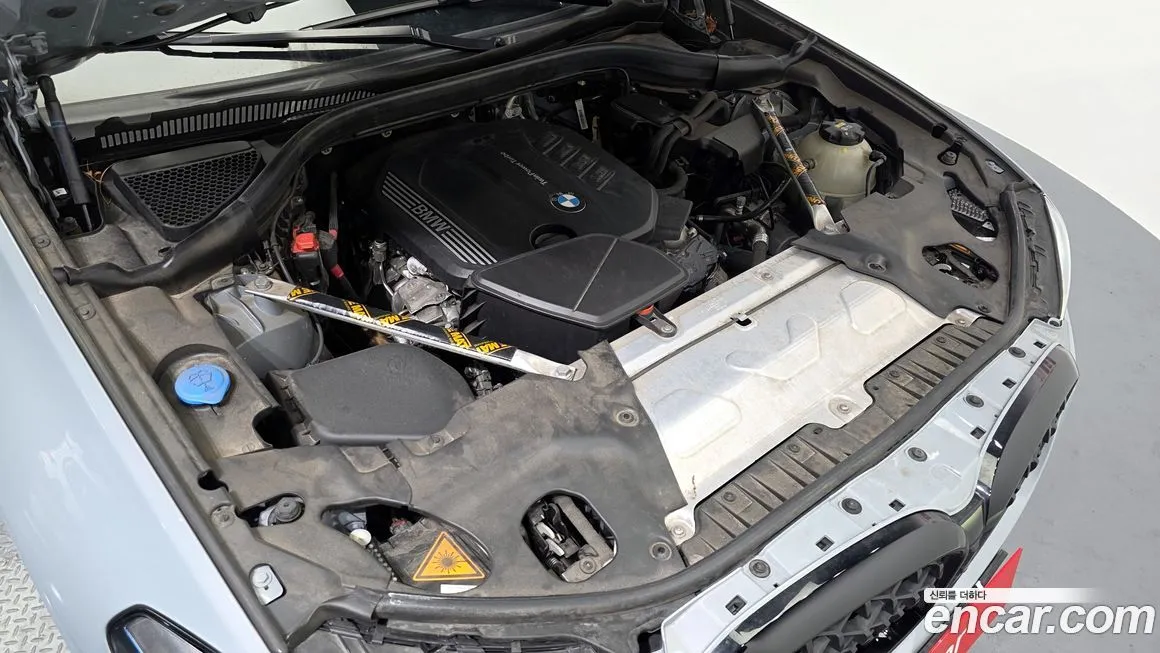 BMW X4 2023 из KR, фото 5