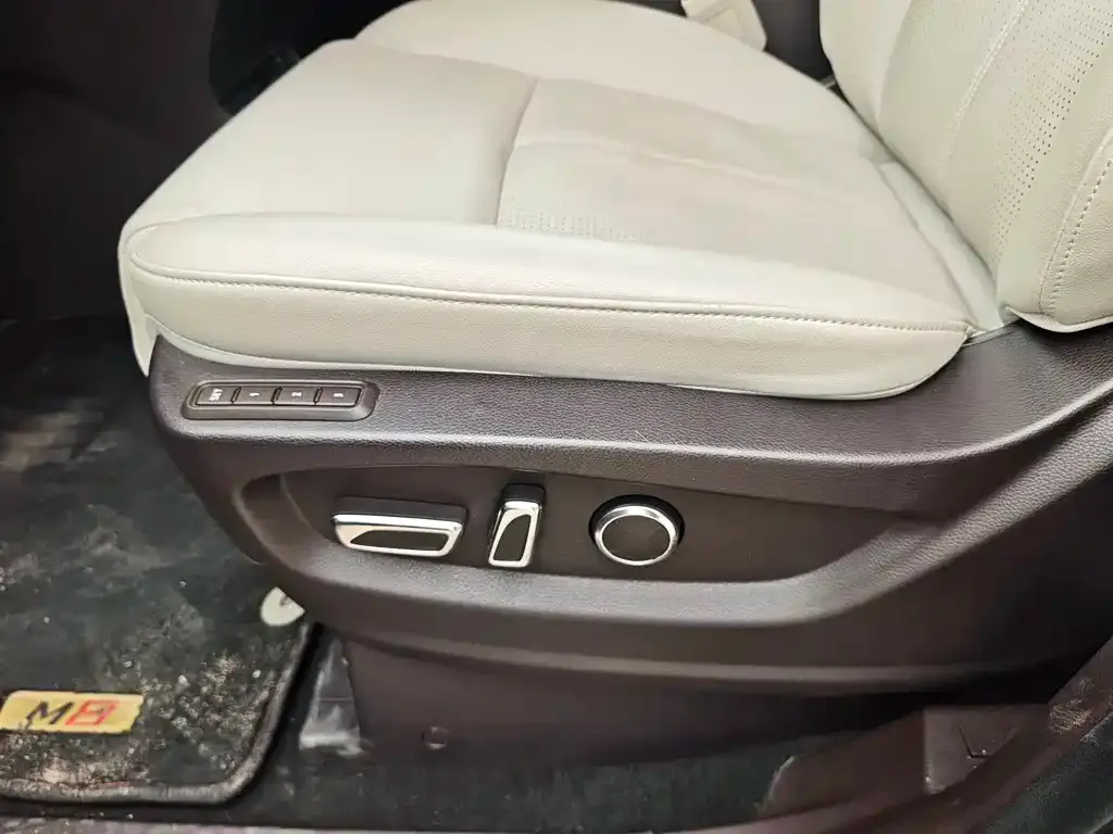 GAC Motor Trumpchi M8 — фото 4