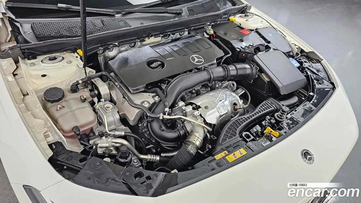 Mercedes-Benz A-Class 2023 из KR, фото 9