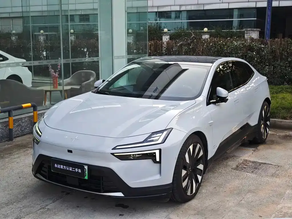 Polestar Polestar 4 — фото 1