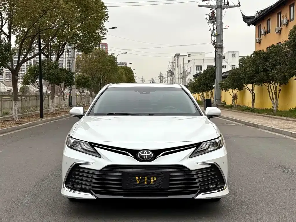 Toyota Camry 2022 из CN, фото 1