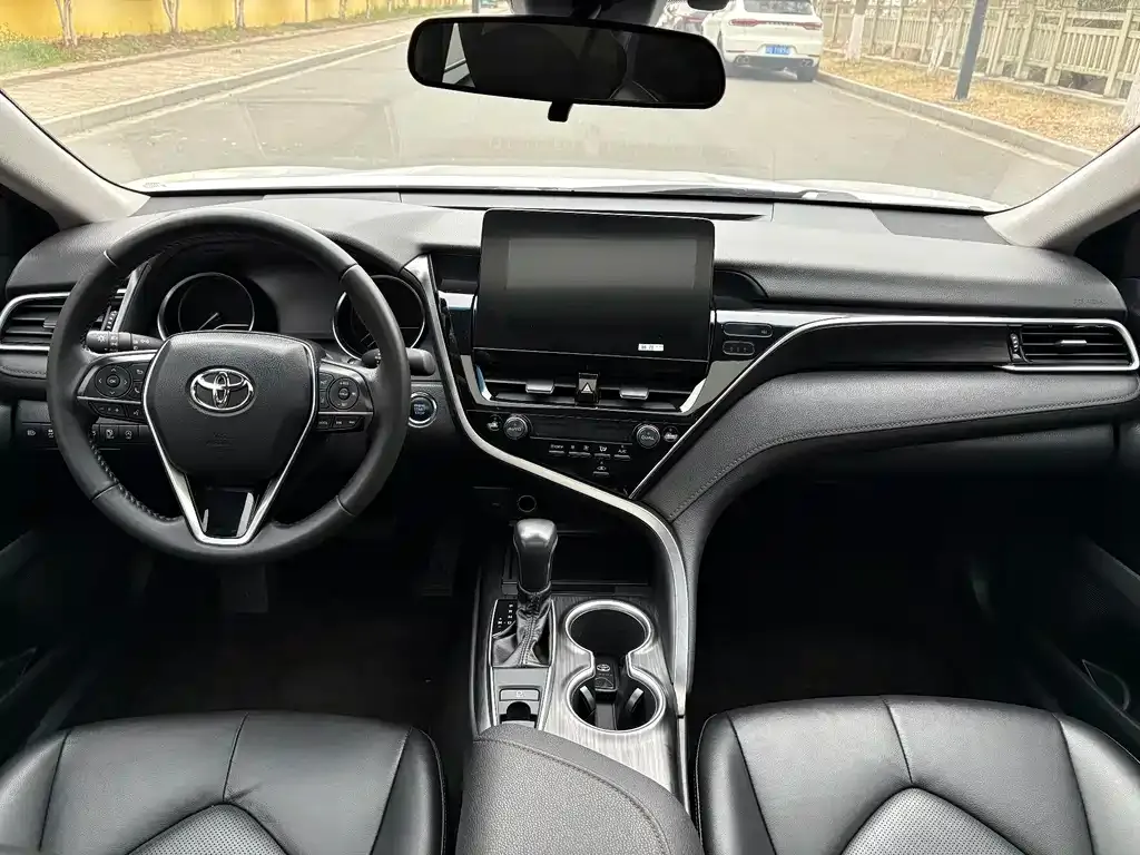 Toyota Camry 2022 из CN, фото 3
