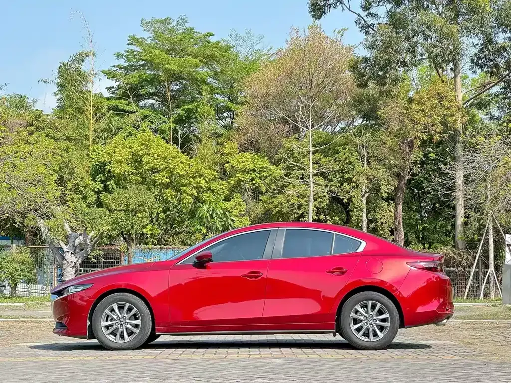 Mazda 3 Axela 2022 из CN, фото 10