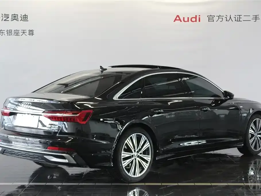 Audi A6L — фото 10