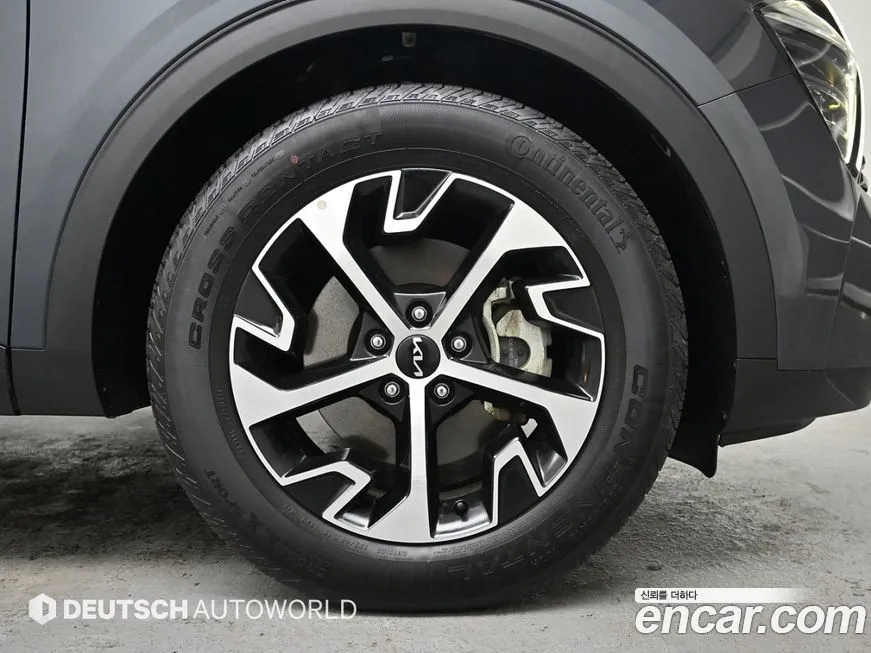 Kia Sportage — фото 10