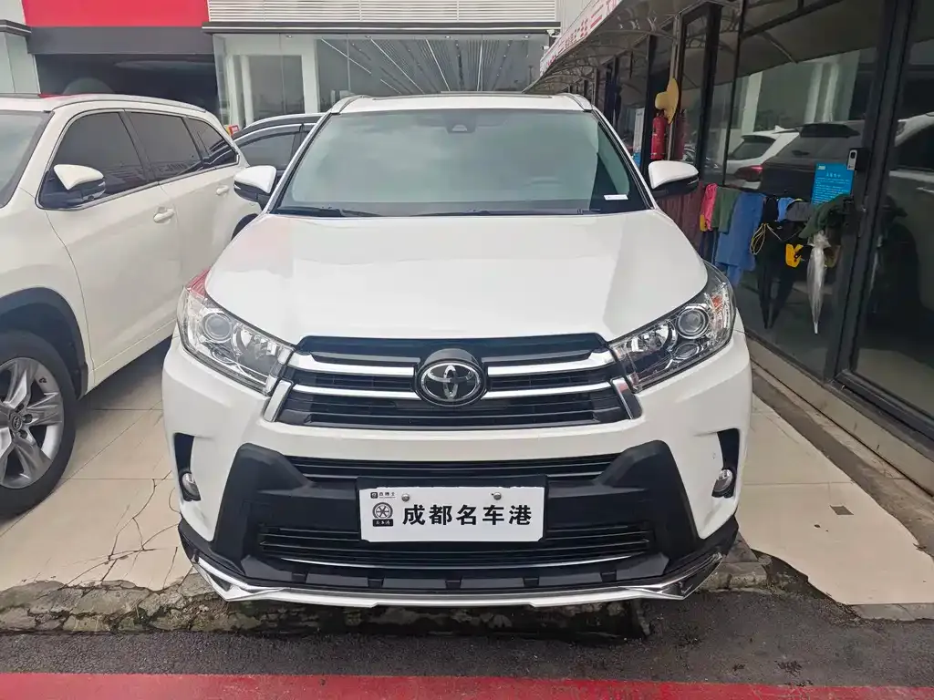Toyota Highlander 2022 из CN, фото 5