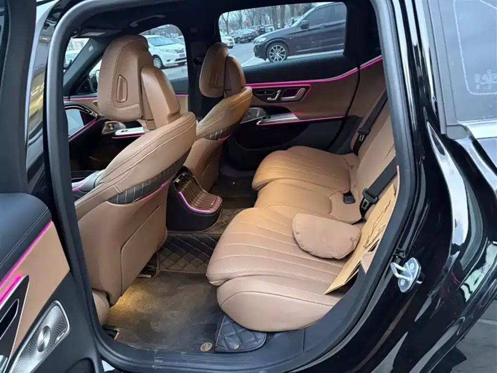 Mercedes-Benz E-Class 2024 из CN, фото 7