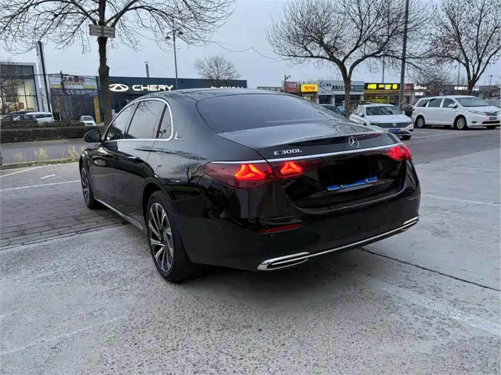 Mercedes-Benz E-Class 2024 из CN, фото 8