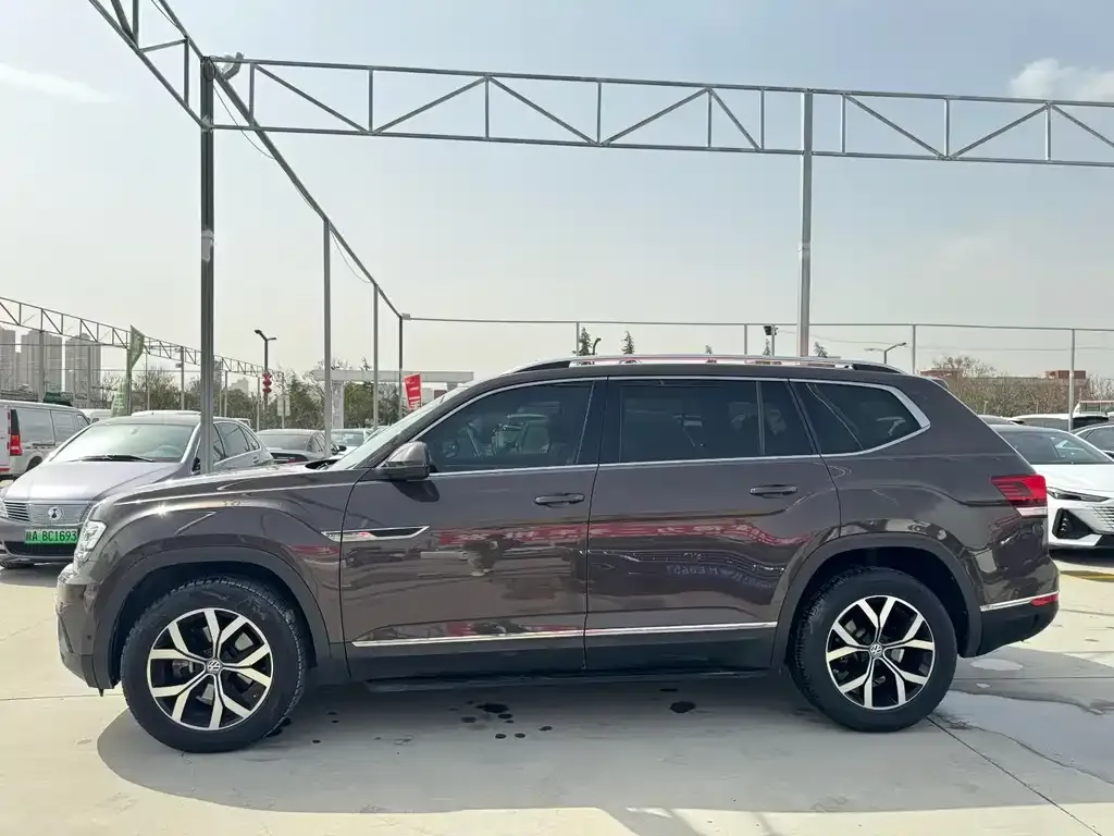 Volkswagen Teramont 2021 из CN, фото 4