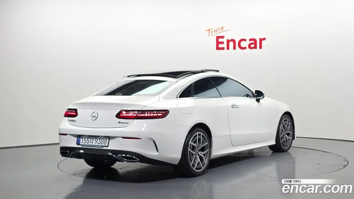 Mercedes-Benz E-Class 2023 из KR, фото 2