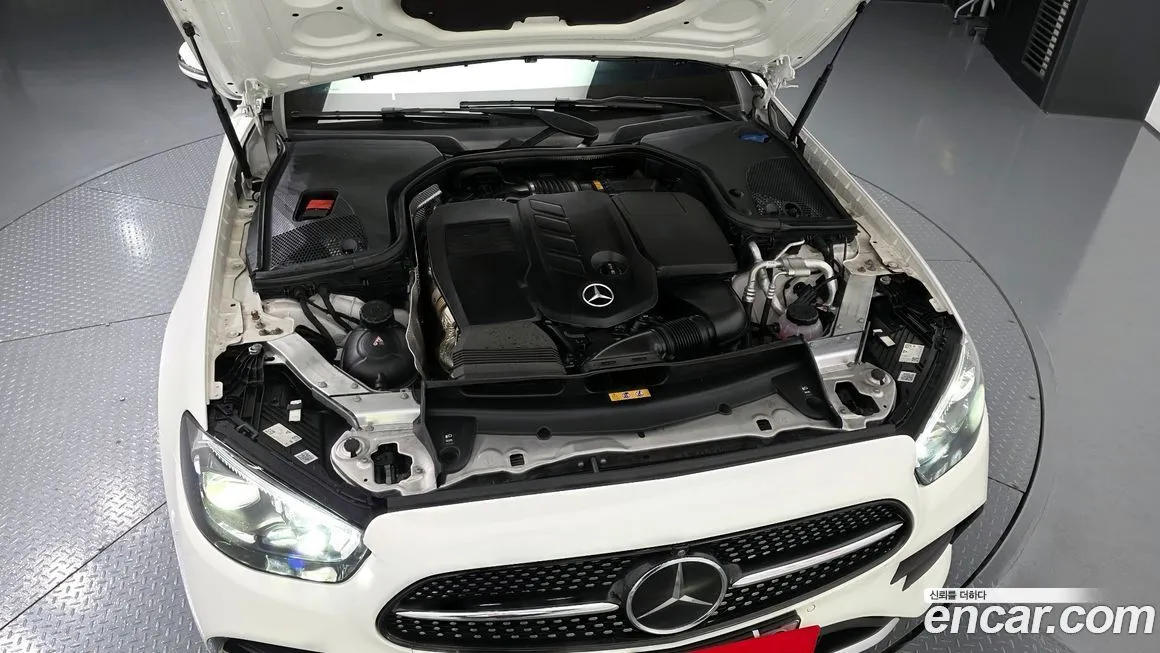 Mercedes-Benz E-Class 2023 из KR, фото 8