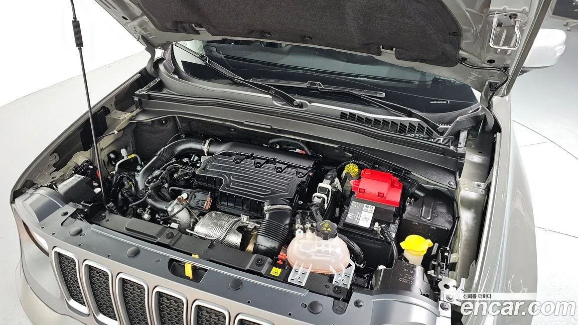 Jeep Renegade 2022 из KR, фото 4