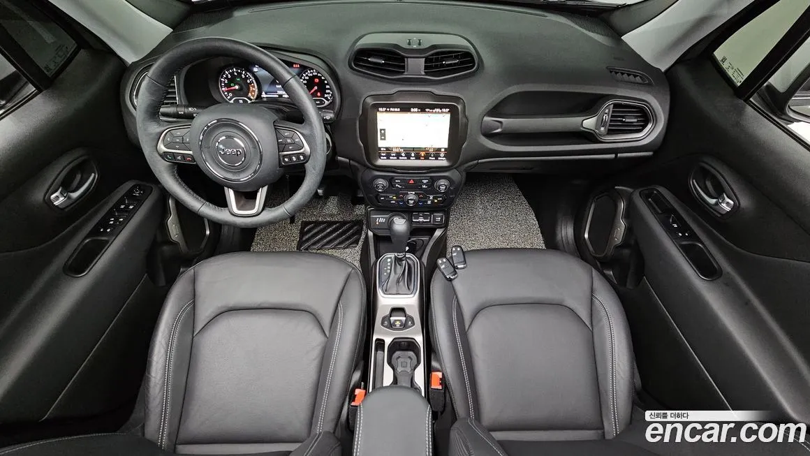Jeep Renegade 2022 из KR, фото 10