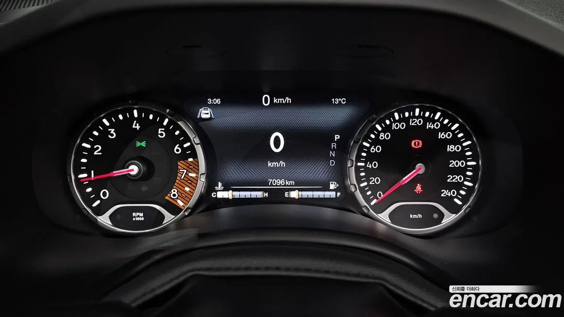 Jeep Renegade 2022 из KR, фото 5