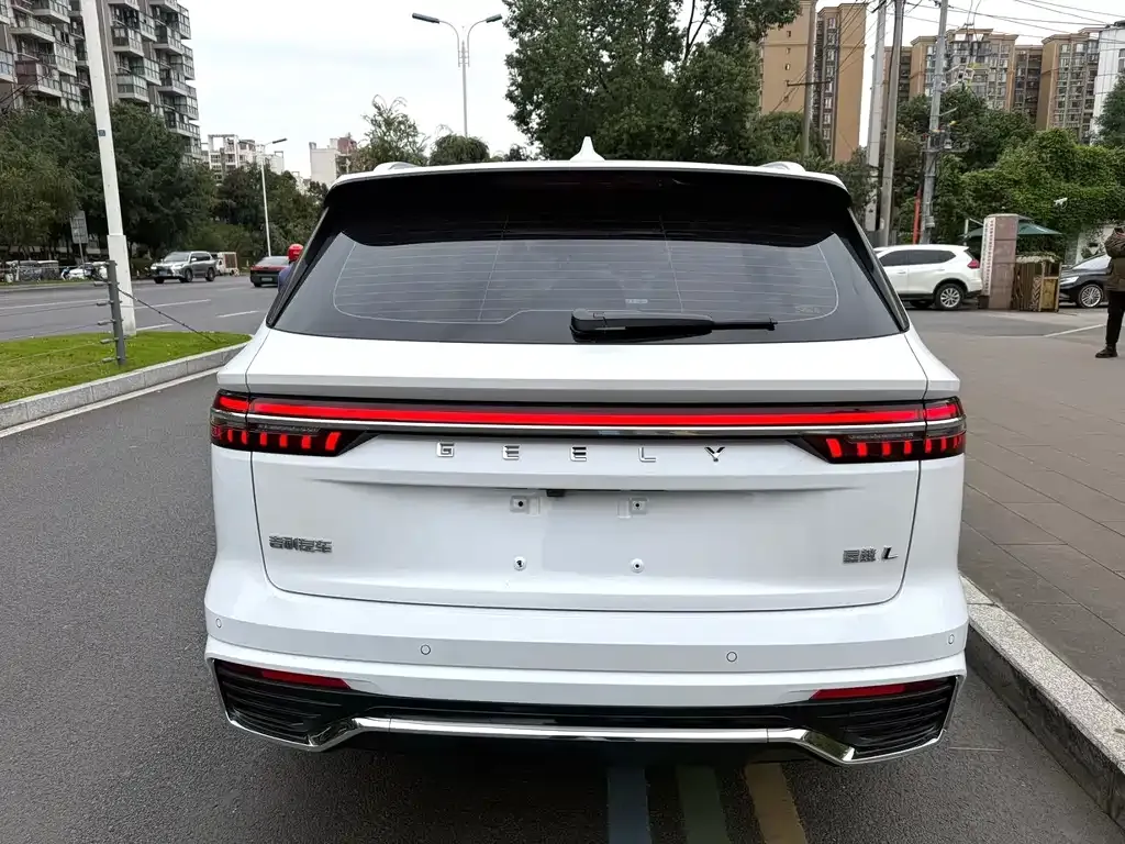 Geely Xingyue L 2023 из CN, фото 7