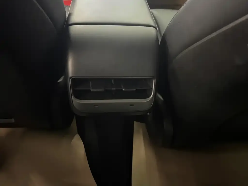 Tesla Model 3 2022 из CN, фото 5