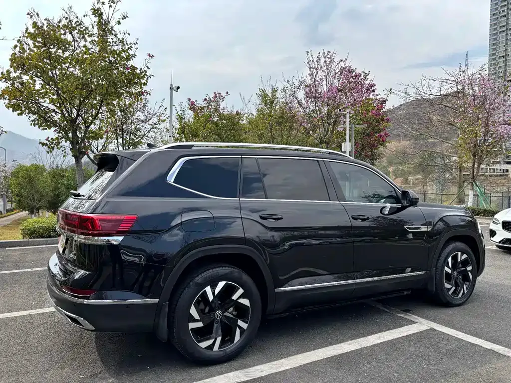 Volkswagen Teramont X 2022 из CN, фото 9