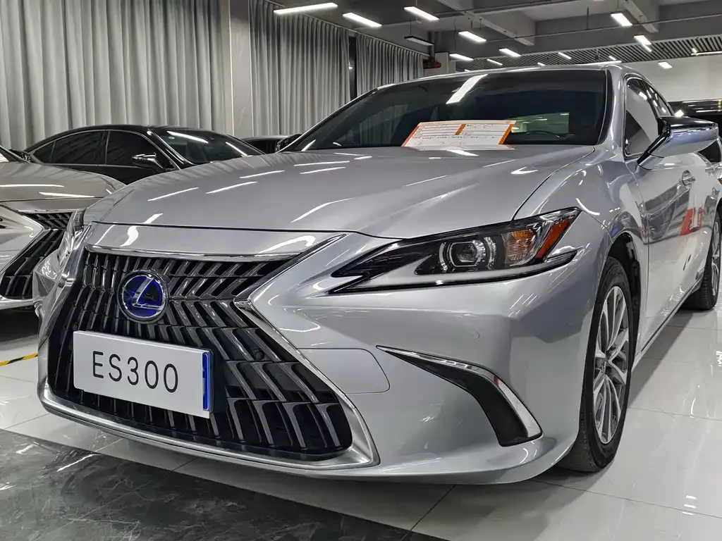 Lexus ES 2021 из CN, фото 1