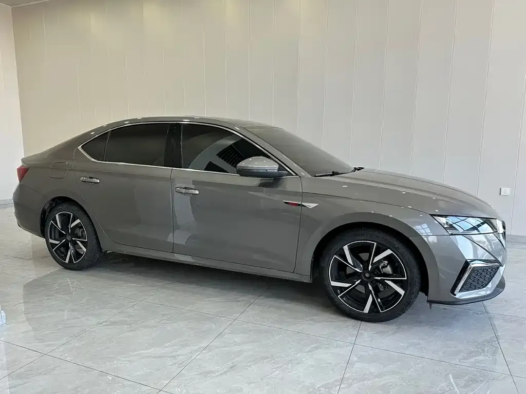 Skoda Octavia 2023 из CN, фото 7