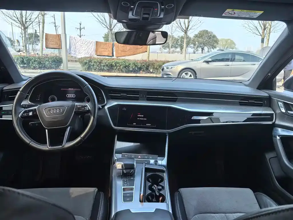 Audi A6L 2021 из CN, фото 2