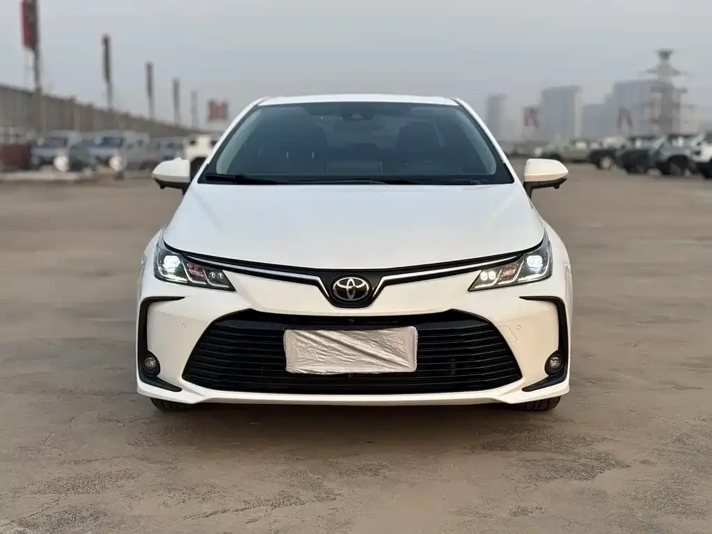 Toyota Corolla 2023 из CN, фото 5