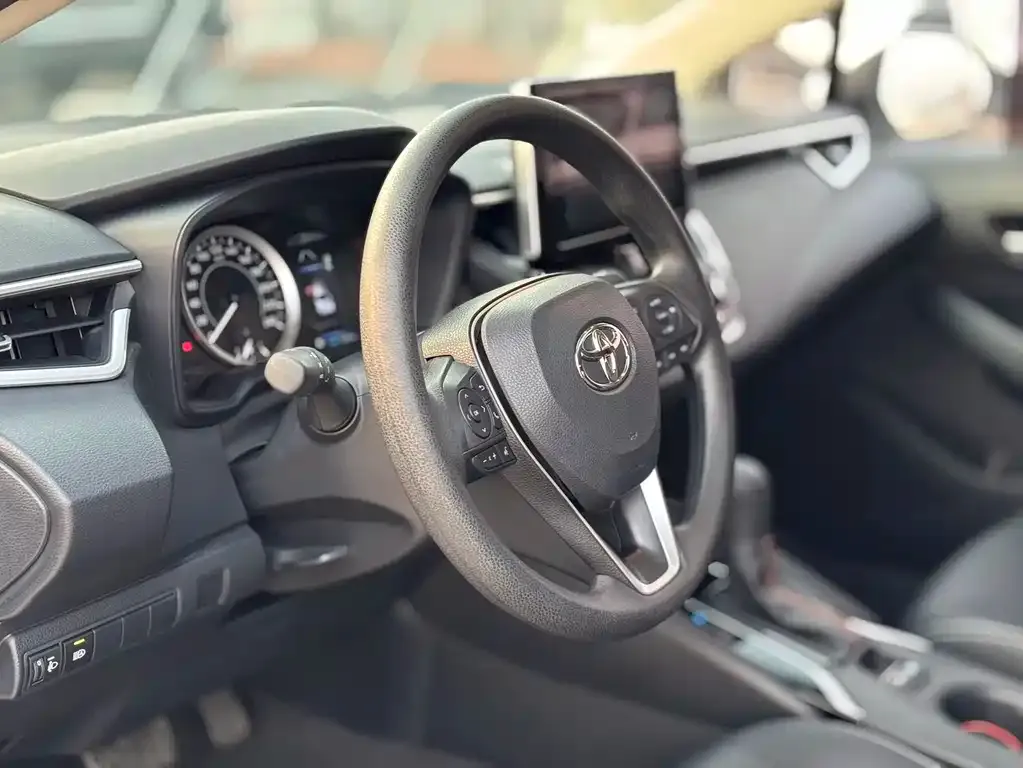 Toyota Corolla 2023 из CN, фото 9