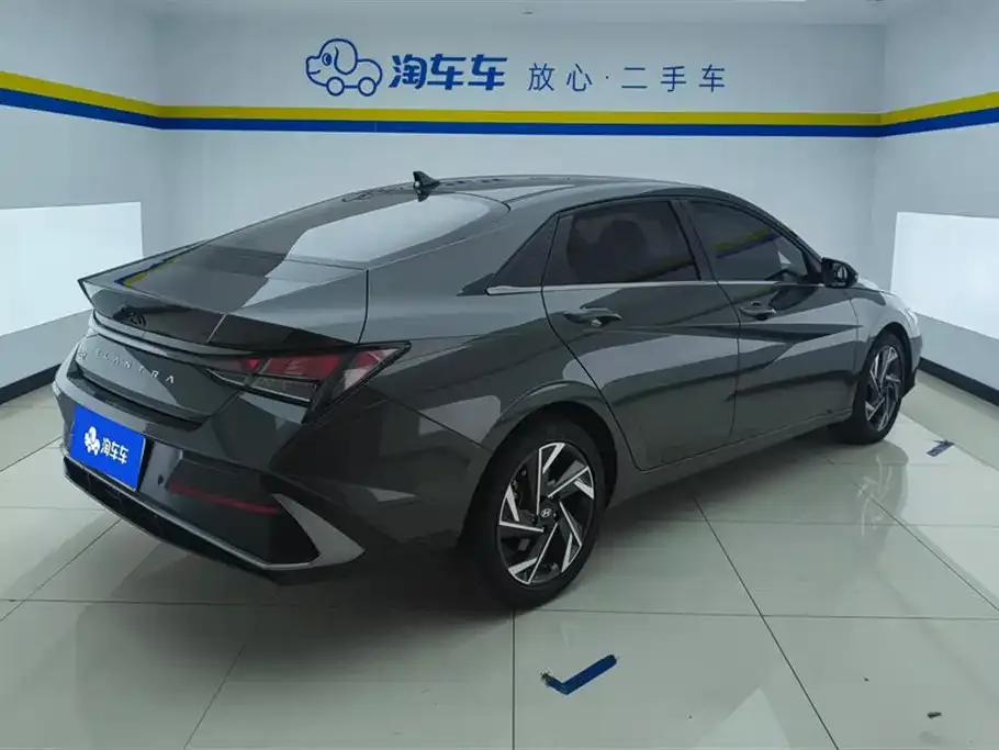 Hyundai Elantra 2024 из CN, фото 2