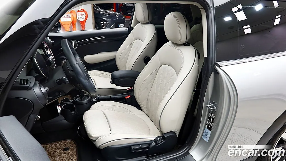 Mini Cooper 2023 из KR, фото 8