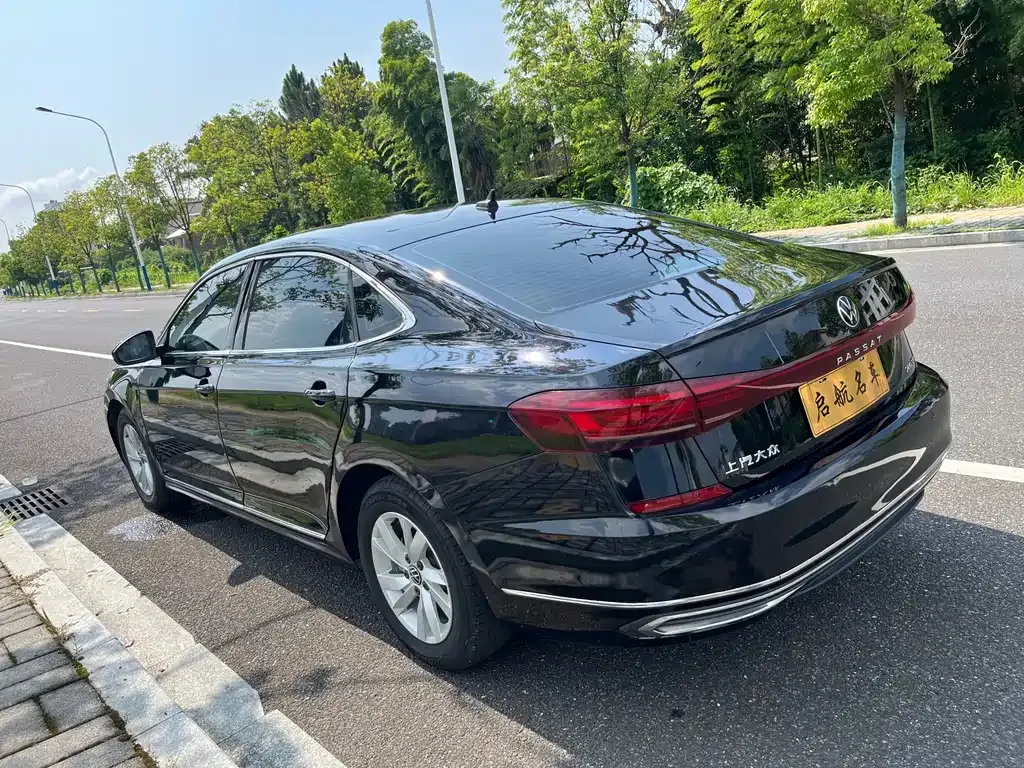 Volkswagen Passat 2022 из CN, фото 9