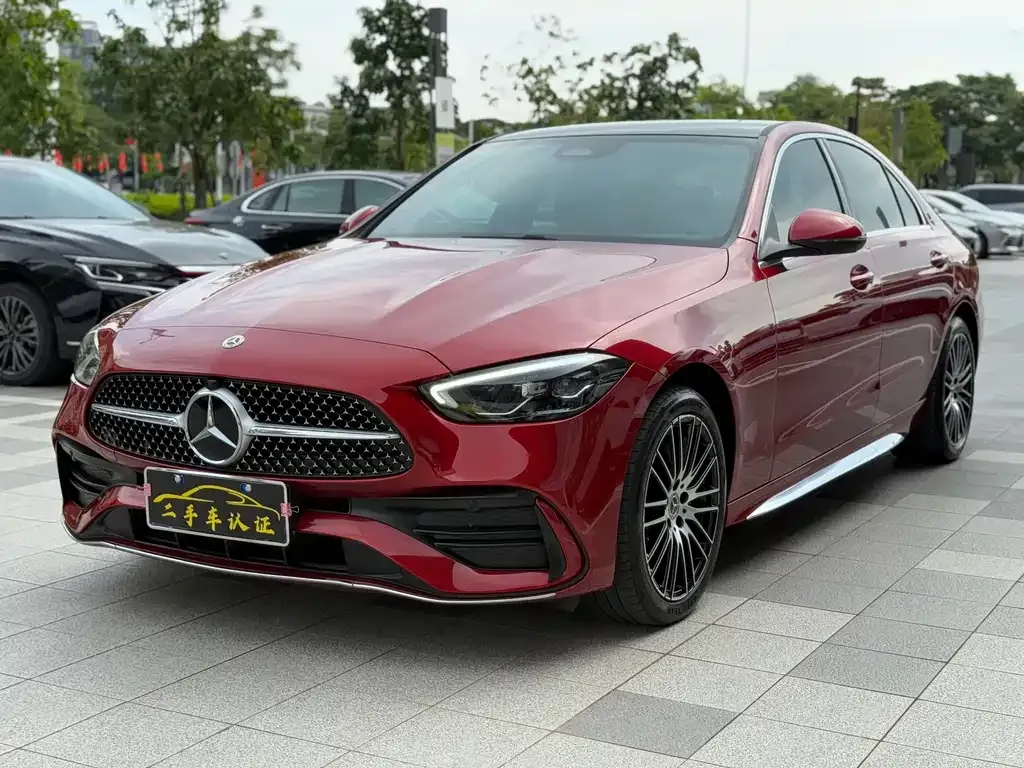 Mercedes-Benz C-Class — фото 1