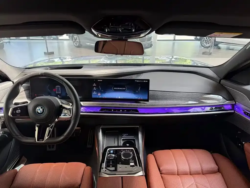 BMW i7 2024 из CN, фото 6