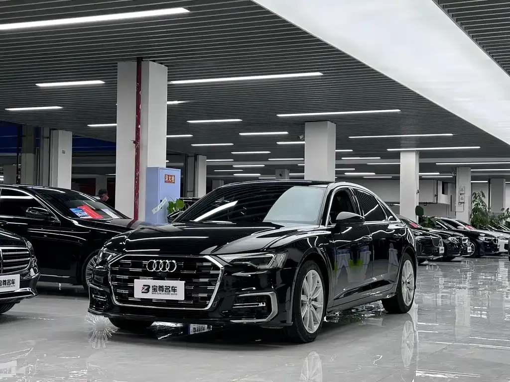 Audi A6L 2023 из CN, фото 1