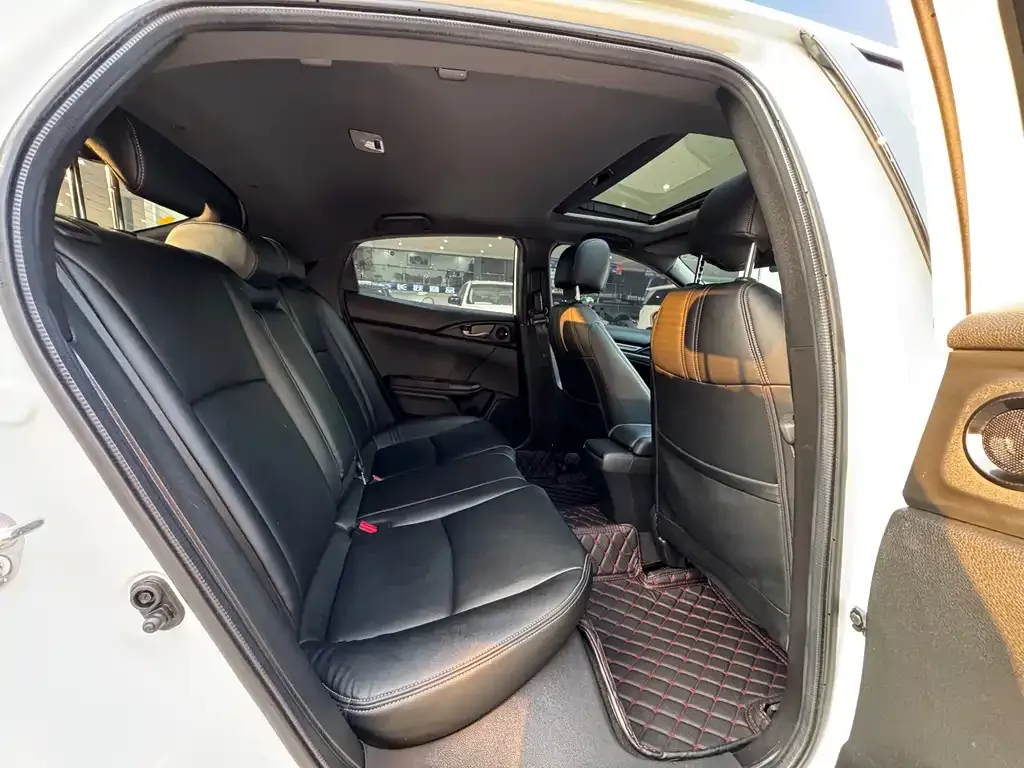 Honda Civic — фото 3