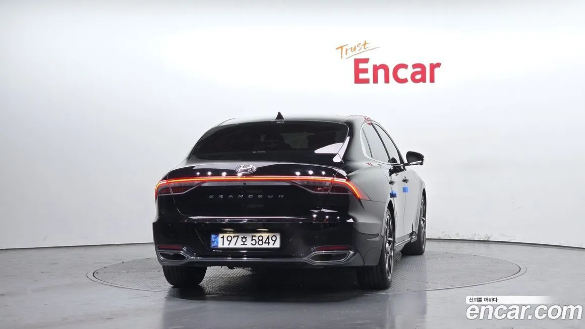 Hyundai Grandeur 2022 из KR, фото 10