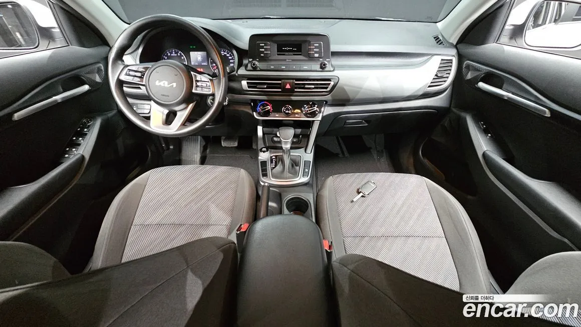 Kia Seltos 2023 из KR, фото 2