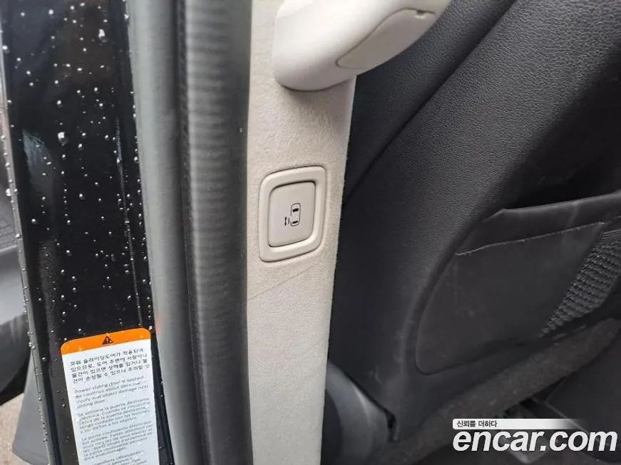 Hyundai Staria — фото 3