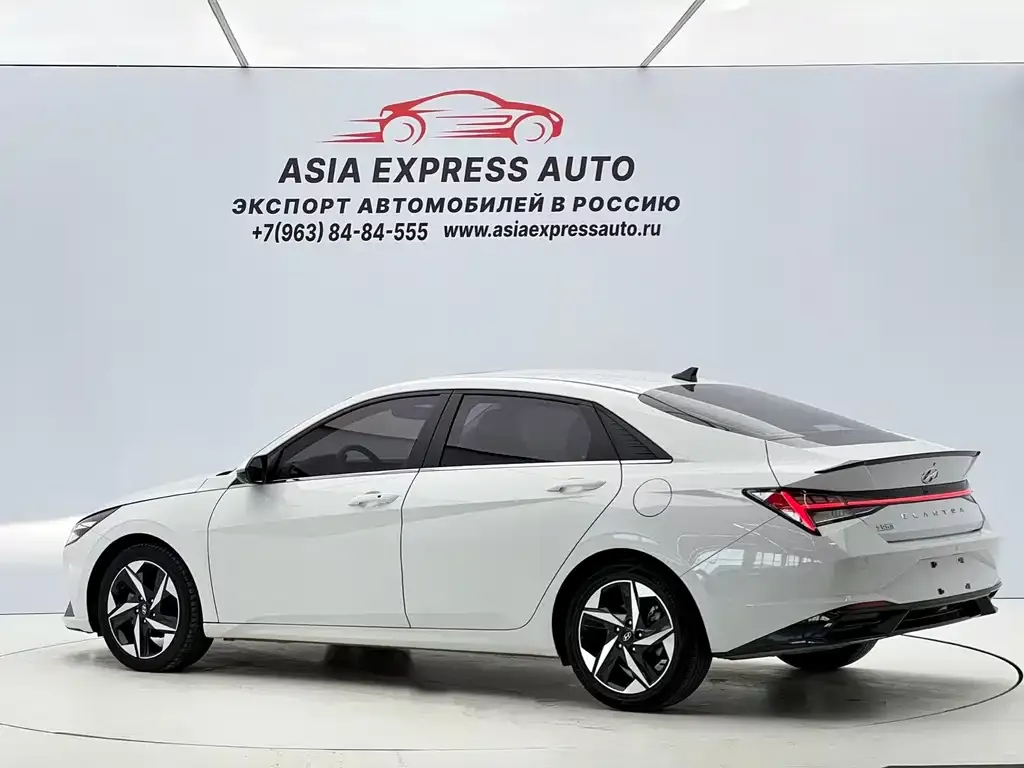Hyundai Elantra 2023 из CN, фото 8