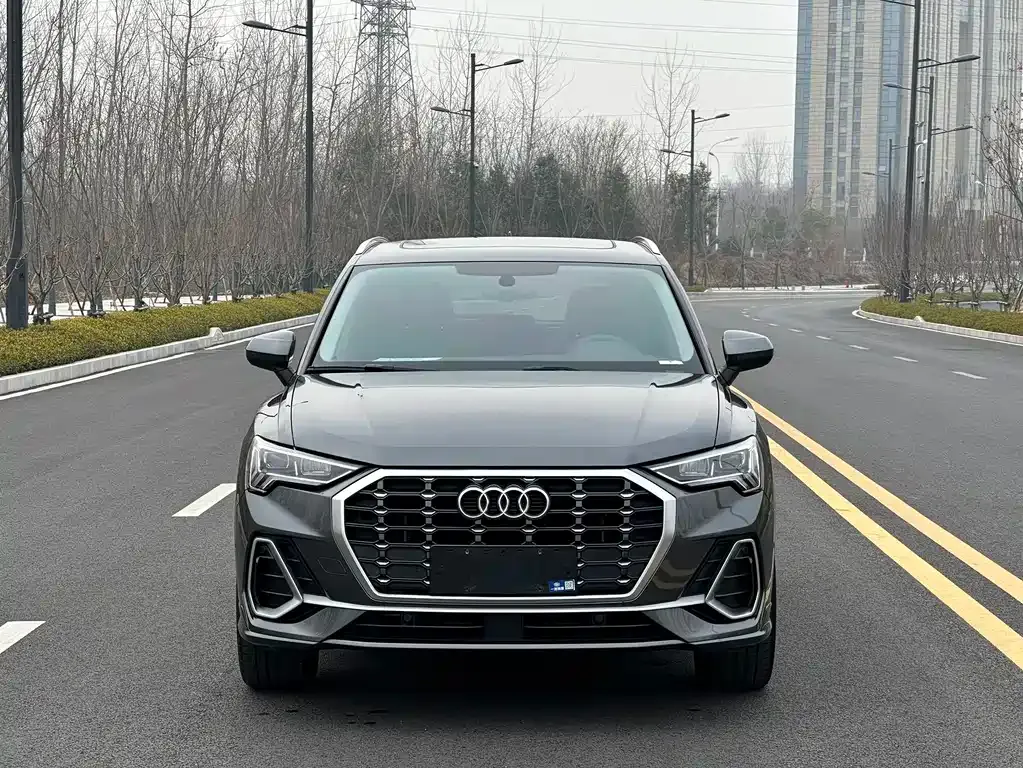 Audi Q3 — фото 7