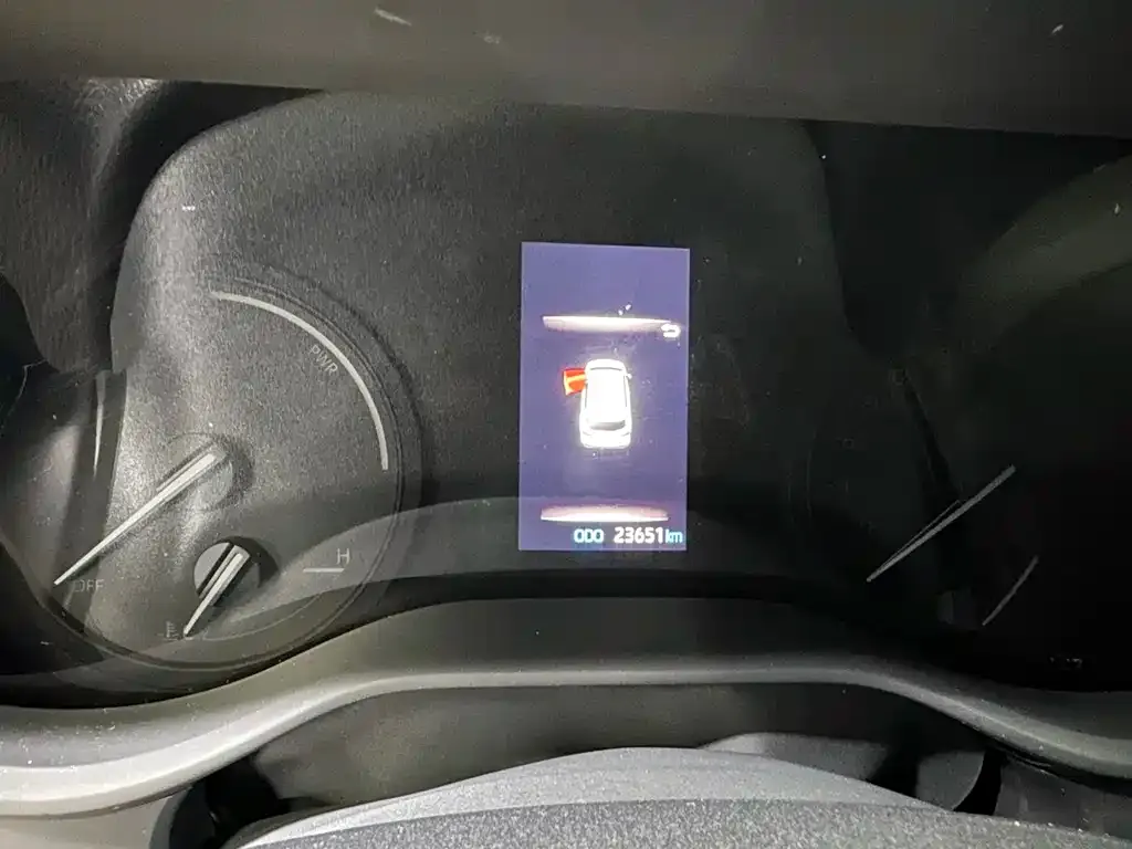 Toyota Sienna 2025 из CN, фото 3