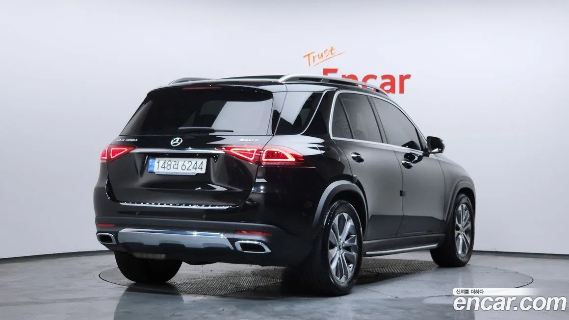 Mercedes-Benz GLE-Class — фото 4