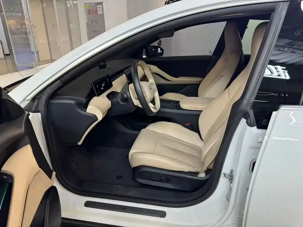 NIO ET5 2023 из CN, фото 3