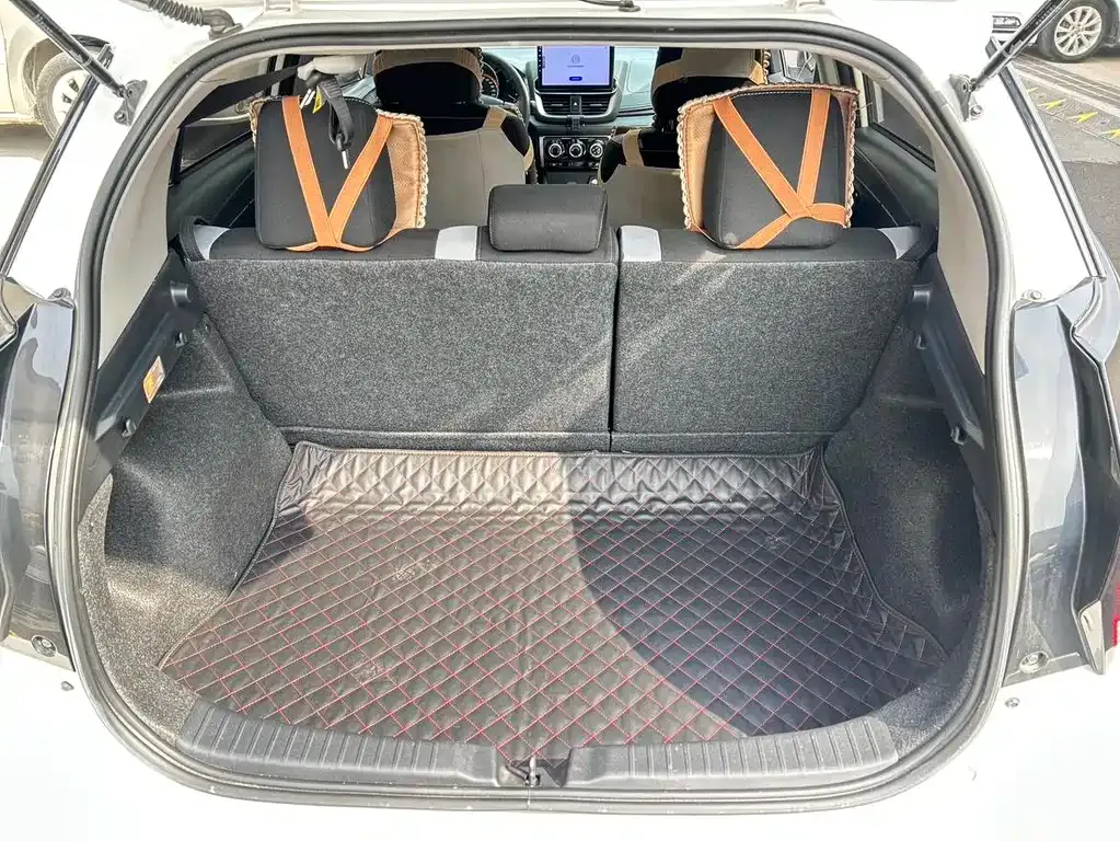 Toyota Yaris L 2022 из CN, фото 10