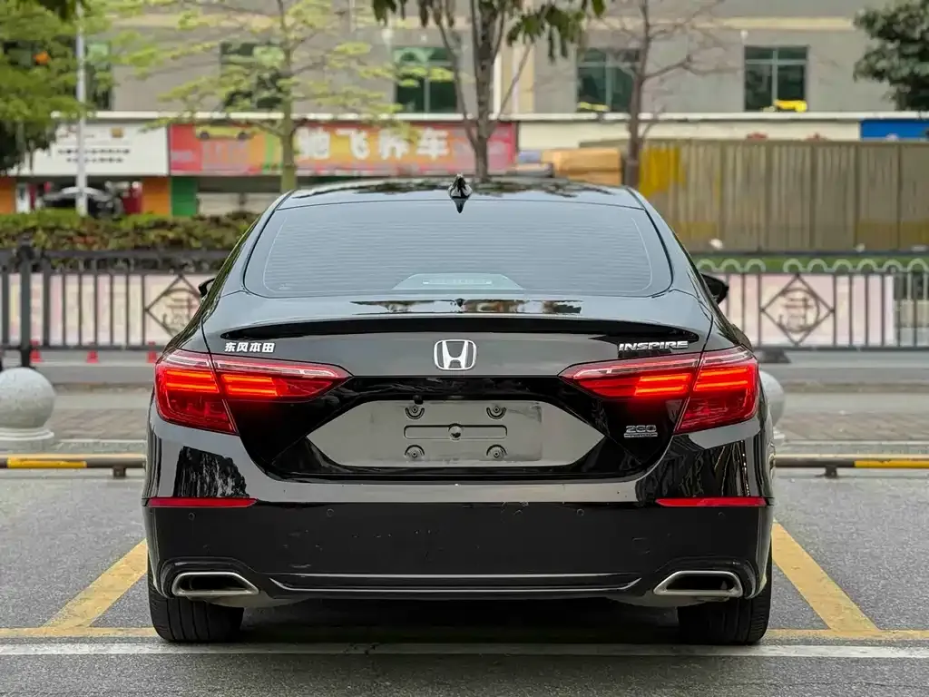 Honda Inspire 2022 из CN, фото 2