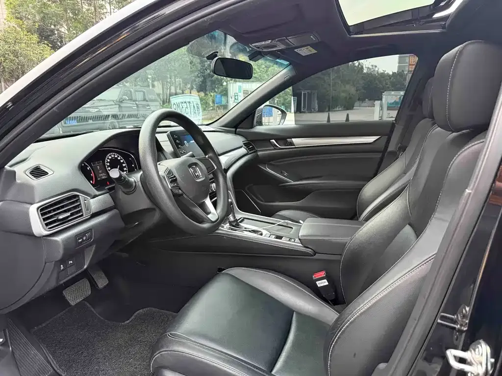 Honda Inspire 2022 из CN, фото 7