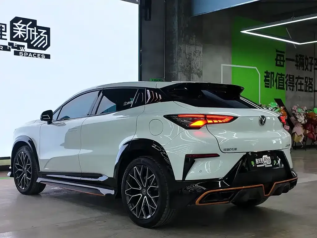 Changan UNI-T 2022 из CN, фото 2