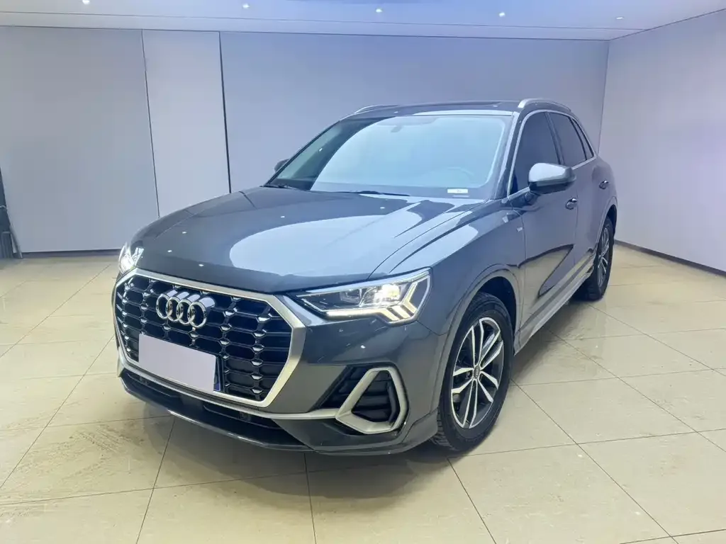 Audi Q3 2022 из CN, фото 1