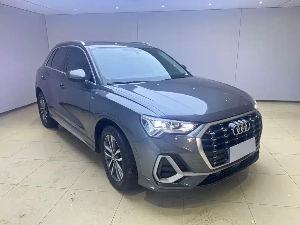 Audi Q3 2022 из CN, фото 4