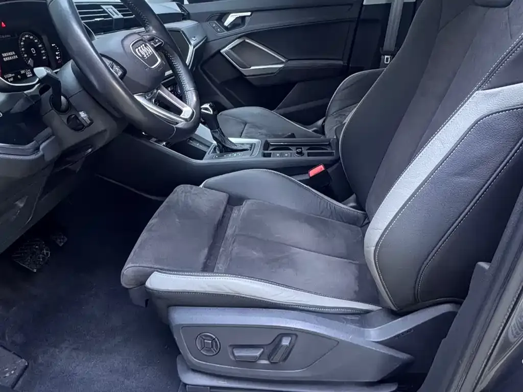 Audi Q3 2022 из CN, фото 8